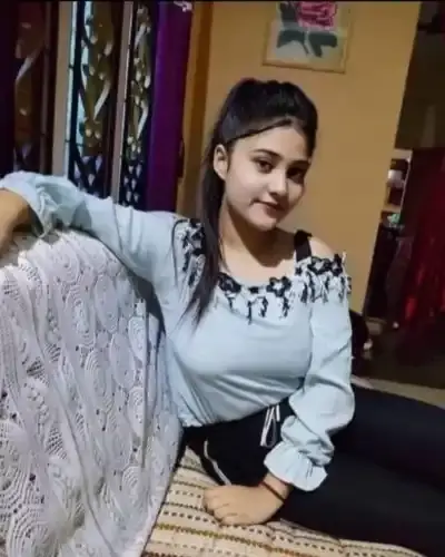 Call Girls Service in Santacruz